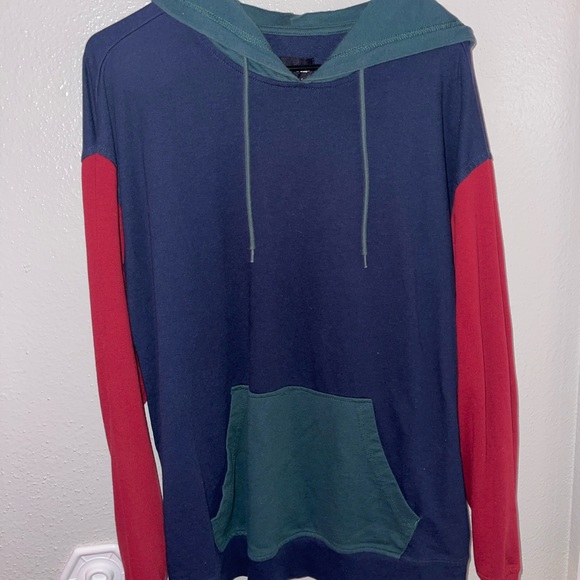 Old hoodies used slightly but still in good condition and super comfortable - Picture 4 of 4